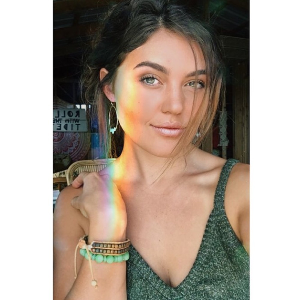 Meet your Posher, Brooke